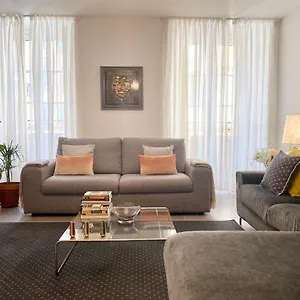 Cozy 2br Near The Port Of Apartment